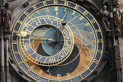 Гороскоп на неделю: общение для Близнецов и любовный треугольник для Скорпионов Гороскоп на неделю: общение для Близнецов и любовный треугольник для Скорпионов