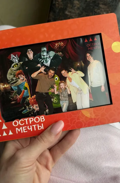 Пётр Чернышёв, Мила Чернышёва, Анна и Майкл Заворотнюк