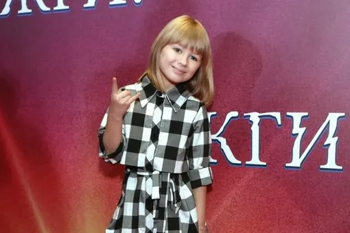 Повзрослела: как выглядит финалистка третьего сезона шоу «Голос. Дети» Ярослава Дегтярёва Повзрослела: как выглядит финалистка третьего сезона шоу «Голос. Дети» Ярослава Дегтярёва