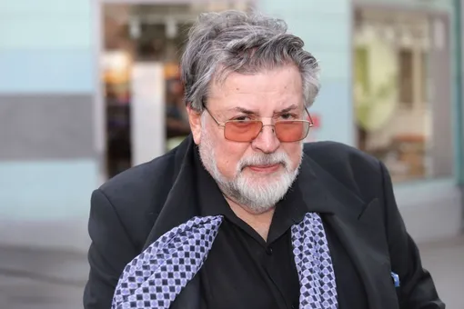 «Безобразничает пациент»: сын Александра Ширвиндта о развлечениях отца в палате «Безобразничает пациент»: сын Александра Ширвиндта о развлечениях отца в палате