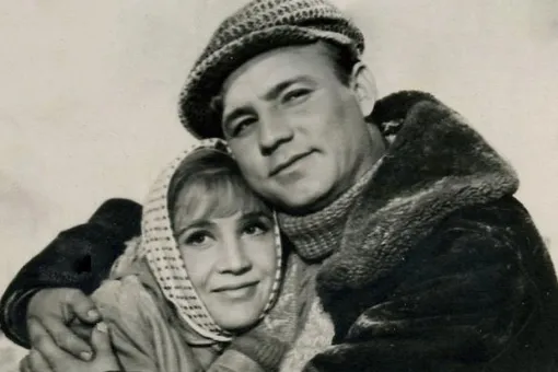 «Жена — это когда твоя любовь говорит женщине: ты моя родина» «Жена — это когда твоя любовь говорит женщине: ты моя родина»