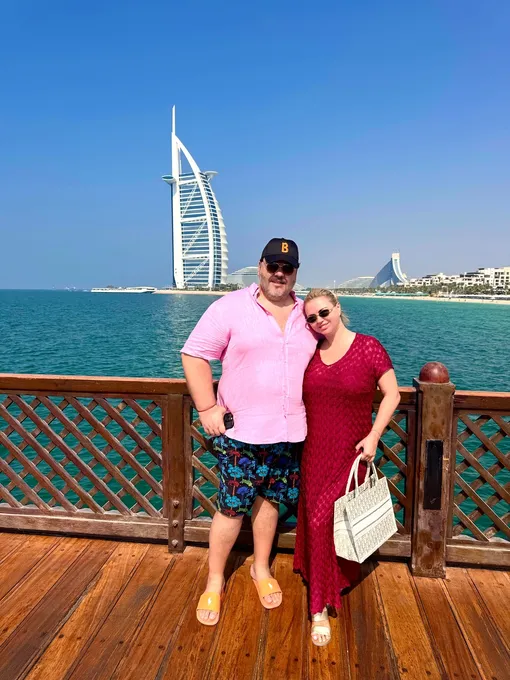 Анна Семенович и Денис Шреер Анна Семенович и Денис Шреер