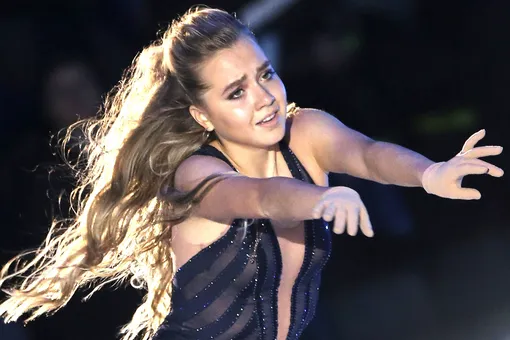 «Новая страница в жизни»: фигуристка Елена Родионова завершила карьеру «Новая страница в жизни»: фигуристка Елена Родионова завершила карьеру