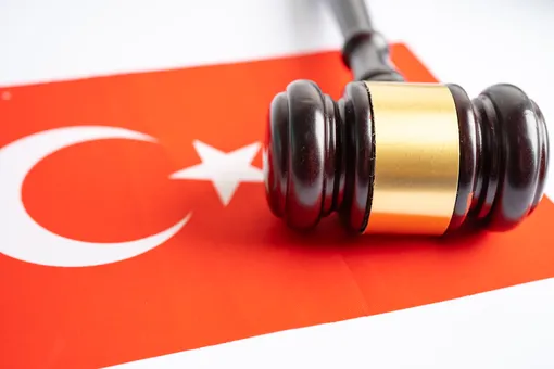 Турецкий суд признал лайки формой измены и взыскал с неверного мужа крупную сумму