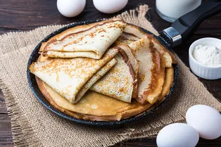 100 лучших рецептов разных блинов с начинками и без от журнала «Новый очаг» 100 лучших рецептов разных блинов с начинками и без от журнала «Новый очаг»