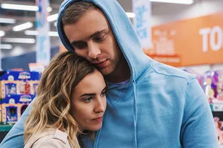 Изменить прошлое и влюбиться в робота: 7 увлекательных фильмов о внезапной любви Изменить прошлое и влюбиться в робота: 7 увлекательных фильмов о внезапной любви