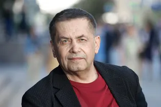 «Все только начиналось»: Николай Расторгуев выложил архивное фото с ВИА «Лейся, песня» «Все только начиналось»: Николай Расторгуев выложил архивное фото с ВИА «Лейся, песня»