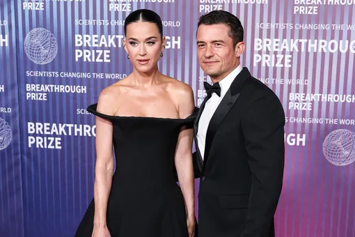 Из песни слов не выкинешь? Кэти Перри намекнула на возможную причину расставания с Орландо Блумом Из песни слов не выкинешь? Кэти Перри намекнула на возможную причину расставания с Орландо Блумом