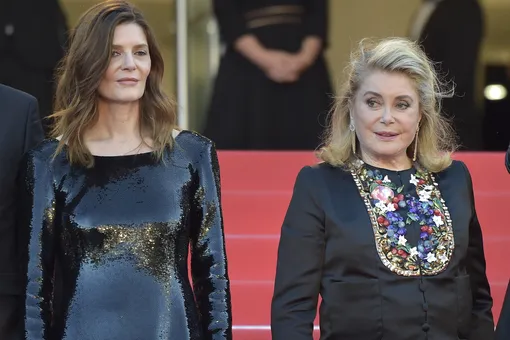 Катрин Денёв с дочерью от Марчелло Мастроянни Кьярой