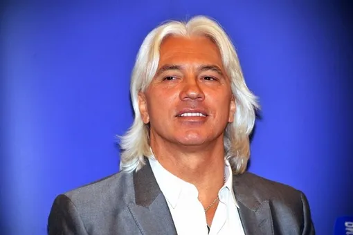 Анна Нетребко показала фото с Дмитрием Хворостовским Анна Нетребко показала фото с Дмитрием Хворостовским