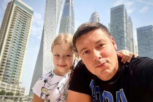 «Детей надо пороть»: бывший участник «Дома-2» рассказал, как воспитывал дочь «Детей надо пороть»: бывший участник «Дома-2» рассказал, как воспитывал дочь