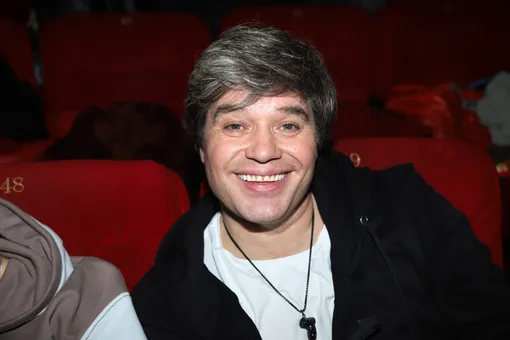 Солист группы «На-На» Вячеслав Жеребкин прослезился в прямом эфире из-за болезни сына Солист группы «На-На» Вячеслав Жеребкин прослезился в прямом эфире из-за болезни сына