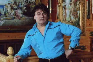 «Надеюсь, он ребенка не бросит»: молодая экс-возлюбленная Александра Серова беременна