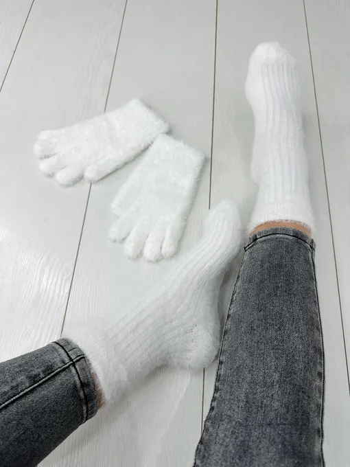 Носки и перчатки без пары