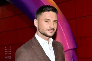 Сергей Лазарев отправил сына в первый класс частной школы