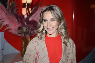 Юлия Ковальчук выложила кадры без макияжа и фотошопа — певицу не узнать