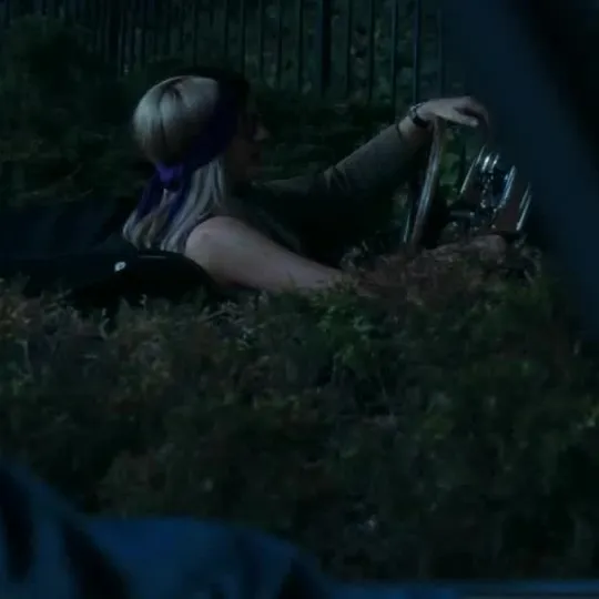 Нажми и смотри