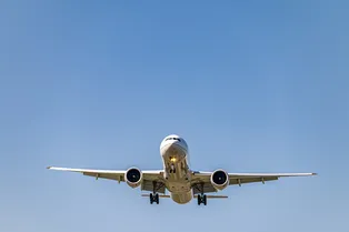 Аэропорт Краснодара возобновляет работу: что известно Аэропорт Краснодара возобновляет работу: что известно