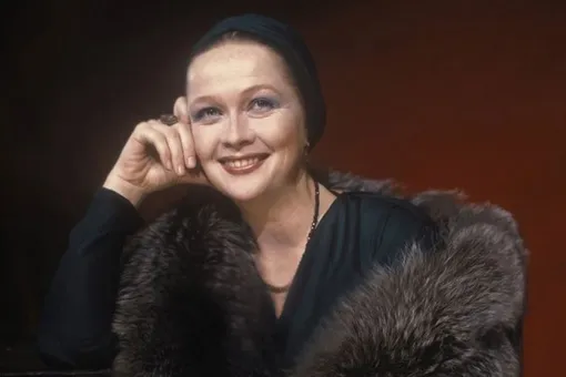 Наталья Гундарева вынудила Татьяну Доронину уволиться, по словам коллеги Наталья Гундарева вынудила Татьяну Доронину уволиться, по словам коллеги