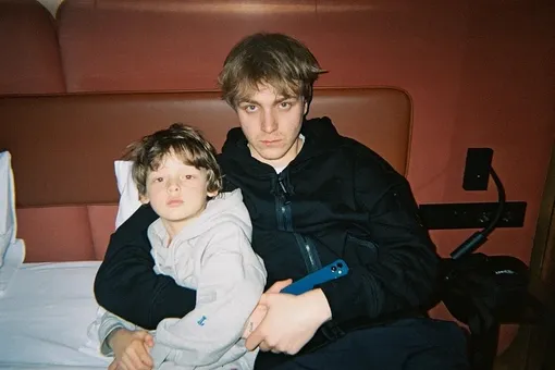 Артём и Марк Артём и Марк