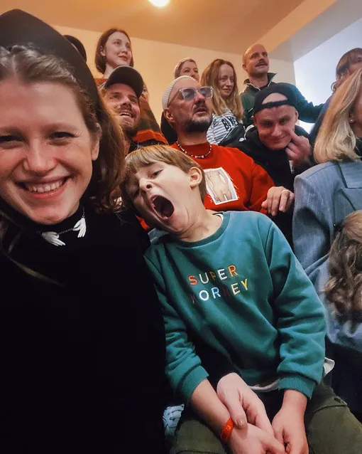 шмыкова с сыном шмыкова с сыном