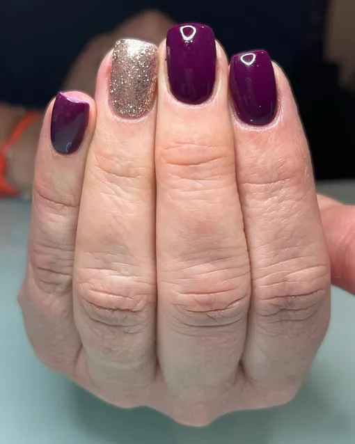 Стильный денежный маникюр на ноябрь 2025 года Стильный денежный маникюр на ноябрь 2025 года