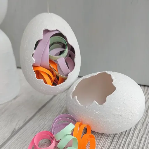 Пасхальные подвесные коконы