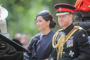 Как королева отреагировала на желание Гарри жениться на Меган и чем был недоволен принц?