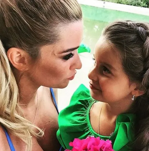 Чудные фото звёзд с детьми: милые и трогательные моменты жизни знаменитостей Чудные фото звёзд с детьми: милые и трогательные моменты жизни знаменитостей