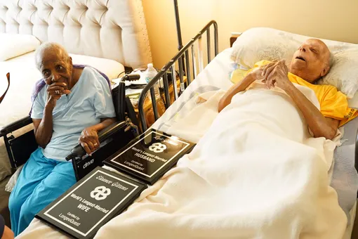 Пара из Нью-Йорка прожила вместе 83 года и попала в Книгу рекордов Гиннесса Пара из Нью-Йорка прожила вместе 83 года и попала в Книгу рекордов Гиннесса