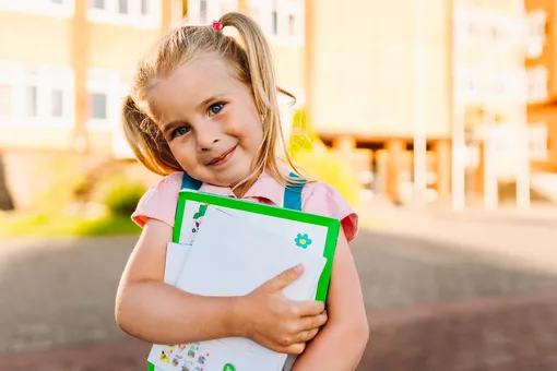 Как получить выплаты на школьную форму в 2025 году — это 14 тыс. рублей Как получить выплаты на школьную форму в 2025 году — это 14 тыс. рублей