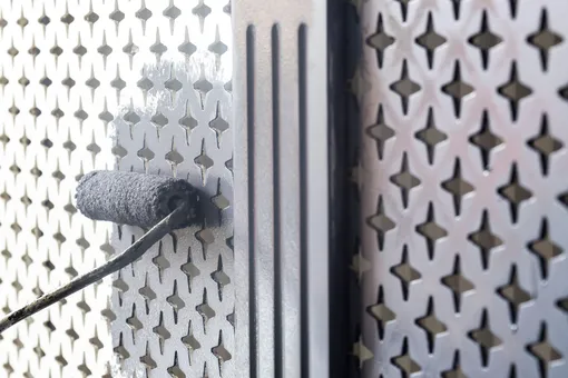 5 неожиданных мест в доме, которые точно пора покрасить