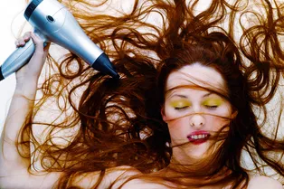 Не делайте так! 10 частых ошибок при сушке феном