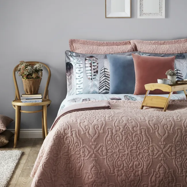 Как найти себе место в доме и обустроить уютный уголок? 8 идей для вдохновения