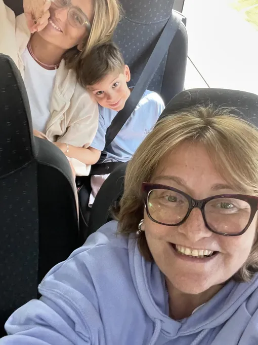 Ия Нинидзе с дочерью и внуком