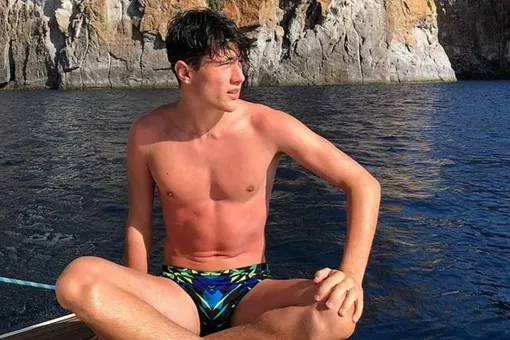 Эдоардо Сантини отказался от карьеры актера, чтобы служить Богу Эдоардо Сантини отказался от карьеры актера, чтобы служить Богу