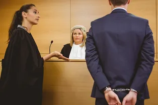 Опаивал наркотиками и насиловал на камеру: в Великобритании осужден один из самых опасных преступников страны