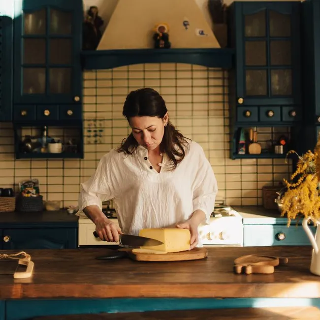 «Второй такой точно не будет»: как получить фантастическую кухню за 25 тысяч рублей — личный опыт