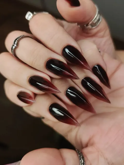 Ногти вампира