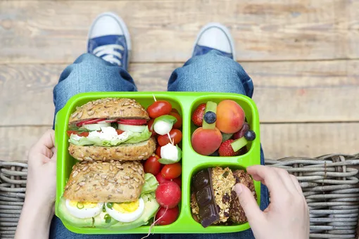 3 идеи для школьного ланчбокса (видео) 3 идеи для школьного ланчбокса (видео)
