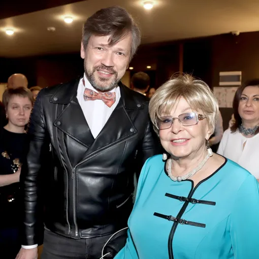 Михаил Куницын и Ангелина Вовк Михаил Куницын и Ангелина Вовк