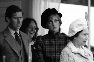 Рождественский подарок, который заставил принцессу Диану краснеть перед королевской семьёй