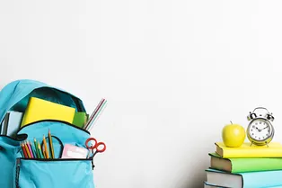 Какие выплаты получат родители школьников к 1 сентября в регионах России