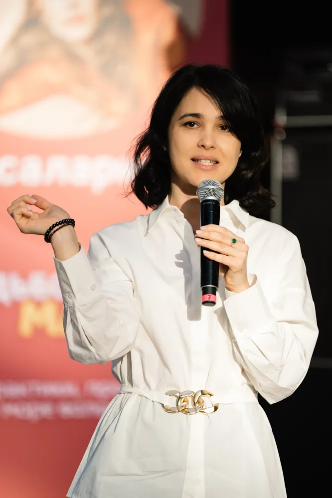 Марина Логинова