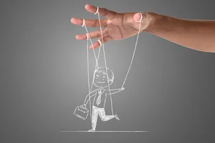 От соблазна до лести: как манипулировать разными знаками зодиака