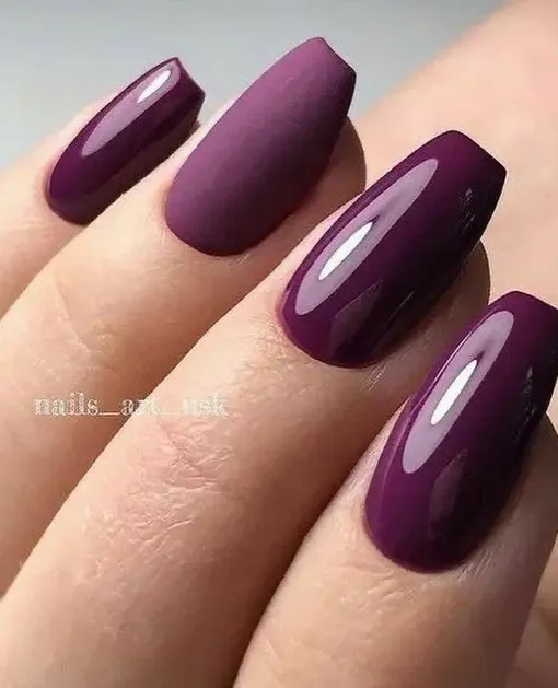 Стильный денежный маникюр на ноябрь 2025 года Стильный денежный маникюр на ноябрь 2025 года