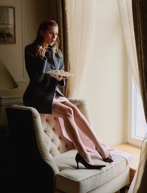 Ободок, PANFIL; жакет, ROGOV; юбка, BENGEROUS; туфли, PRINCIPE DI BOLOGNA Ободок, PANFIL; жакет, ROGOV; юбка, BENGEROUS; туфли, PRINCIPE DI BOLOGNA