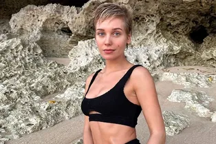 Кристина Асмус рассекретила роман: актриса поделилась снимками с загадочным избранником