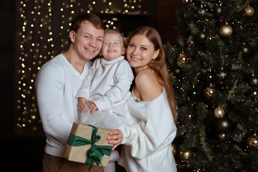 Жанна Специальная с семьей