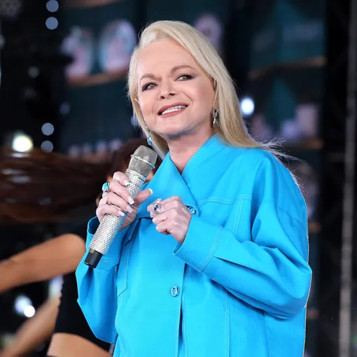 Лариса Долина